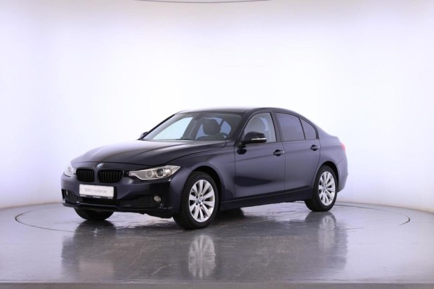 Автомобиль BMW, 3 серия, 2014 года, AT, пробег 76543 км