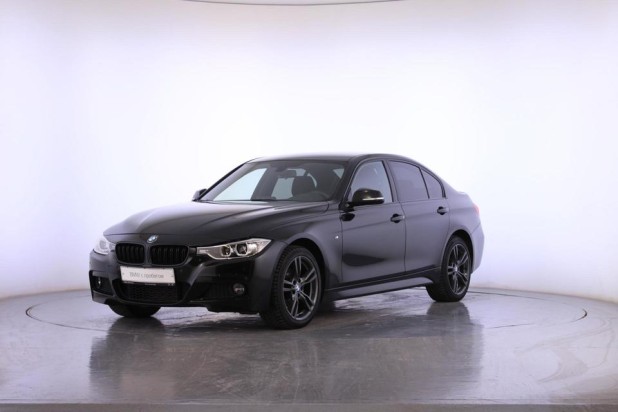 Автомобиль BMW, 3 серия, 2015 года, AT, пробег 67432 км