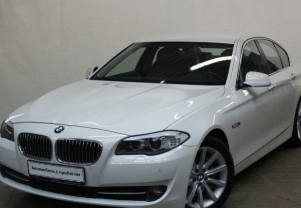 Автомобиль BMW, 5 серия, 2012 года, AT, пробег 44182 км