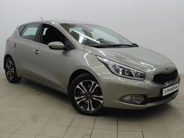 Автомобиль KIA, Cee’d, 2014 года, AT, пробег 123456 км