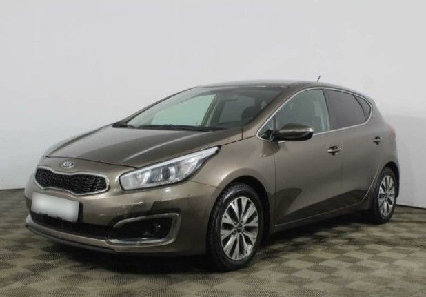 Автомобиль KIA, Cee’d, 2015 года, Робот, пробег 37928 км