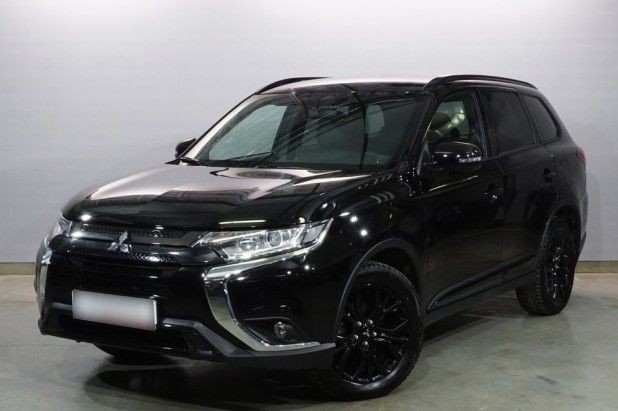 Автомобиль Mitsubishi, Outlander, 2021 года, Вариатор, пробег 2021 км