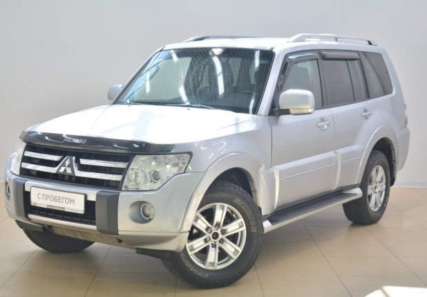 Автомобиль Mitsubishi, Pajero, 2010 года, AT, пробег 129332 км