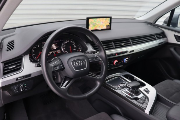 Автомобиль Audi, Q7, 2015 года, AT, пробег 145677 км