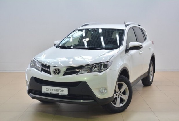 Автомобиль Toyota, RAV 4, 2015 года, Вариатор, пробег 50640 км