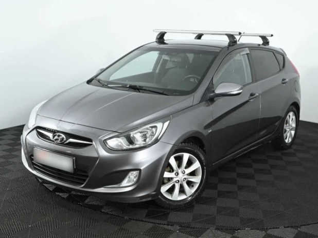 Автомобиль Hyundai, Solaris, 2012 года, МТ, пробег 100353 км