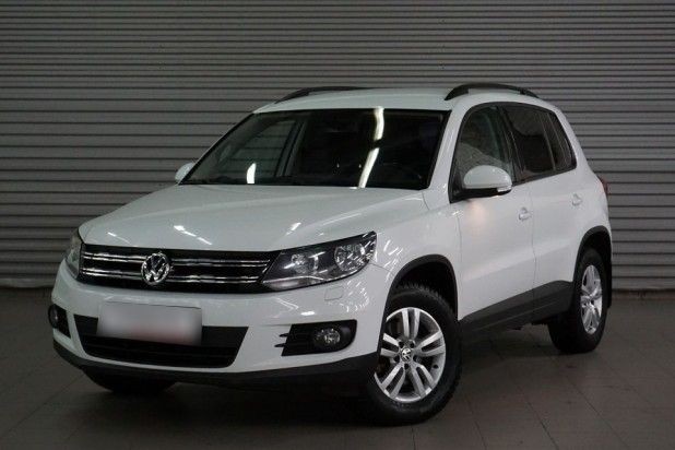 Автомобиль Volkswagen, Tiguan, 2014 года, Робот, пробег 86547 км