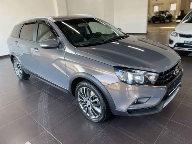 Автомобиль Lada, Vesta SW Cross, 2019 года, МТ, пробег 18784 км