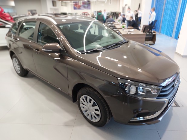 Автомобиль Lada, Vesta SW Cross, 2021 года, МТ, пробег 11453 км